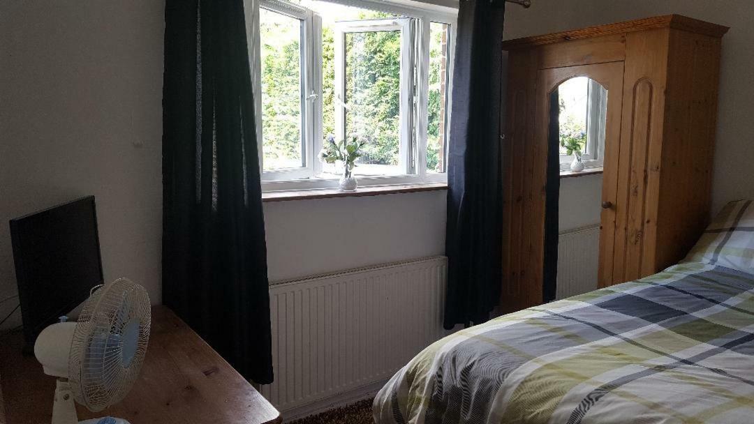 Hotel Travellers Retreat Poole Esterno foto
